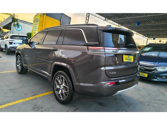 JEEP COMMANDER 2.0 TD380 TURBO DIESEL OVERLAND AT9